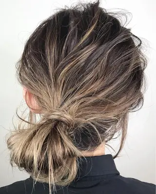 セミロング カラー ヘアアレンジ Lien 深井店のヘアスタイル