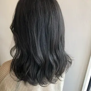 セミロング 澤村 亜衣理のヘアスタイル
