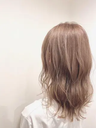 セミロング カラー フェザーパーマ/ ダブルカラー/藤田のヘアスタイル