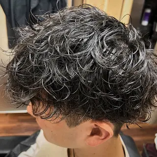 パーマ メンズ ヒロ銀座ヘアーサロン恵比寿店所属・💈下川 恭平💈のヘアスタイル