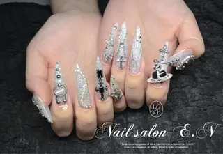 ネイル E.N🦋 長さ出し/持ち込みのネイルデザイン