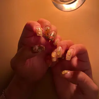 ミディアム watabe .のネイルデザイン