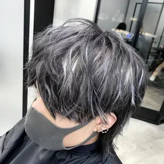 カラー メンズ 及川シゲル 髪質改善講師のヘアスタイル