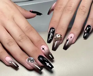 ロング nina beautyのネイルデザイン