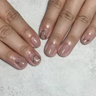 ネイル atelier　FIORITURA所属・FIORITURA aiのネイルデザイン