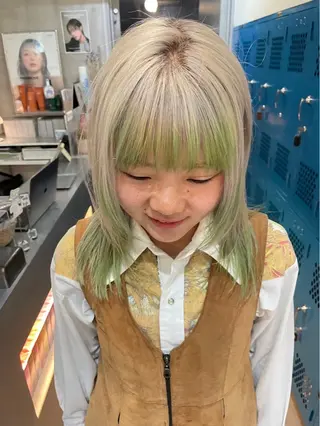 ミディアム カラー 無料カット/ハイ トーンカラー/きらのヘアスタイル