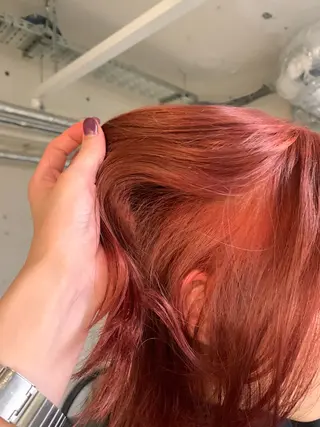 ミディアム カラー ハッシュカット/ MAYAのヘアスタイル