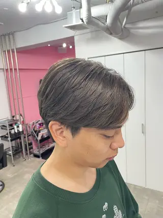 カラー LOGUE 大濵翔太のヘアスタイル