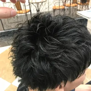 ショート パーマ メンズ 失敗しないパーマ 赤塚雄輝のヘアスタイル