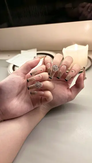 ネイル u'i nail/eye所属・u'i nail.eyeのネイルデザイン