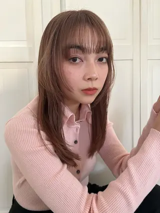 カラー ブリーチカラー🎀 韓国風/寺門美優のヘアスタイル