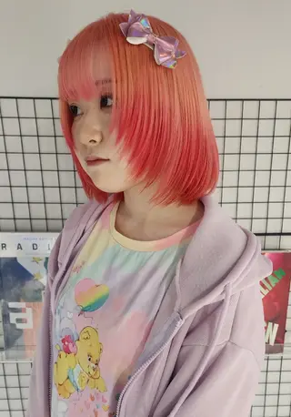 ミディアム カラー Backbocker所属・ハイトーン/ブリーチ /デザインカラーのヘアスタイル