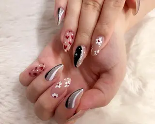 ネイル ToliyDeliy akemiのネイルデザイン