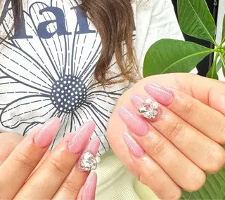 ネイル Kaka_ パラジェル、長さだしのネイルデザイン