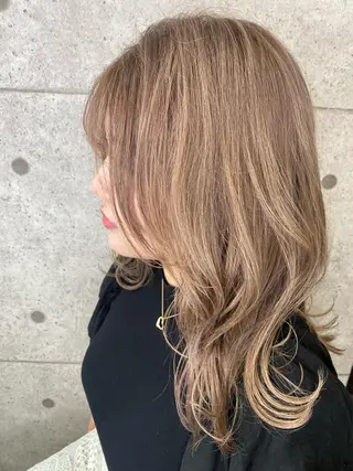 ロング カラー 🌿 Y U Iのヘアスタイル