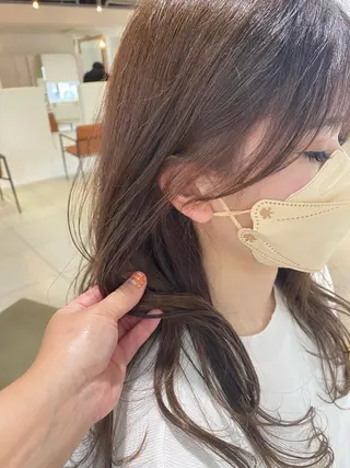 ロング I nagiのヘアスタイル