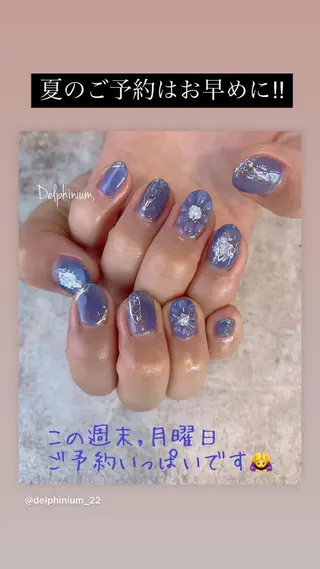 ネイル 岡本 友恵のネイルデザイン