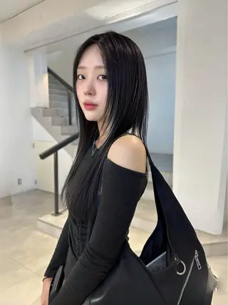 ロング カラー 🐈‍⬛韓国ヘア カノン♥️のヘアスタイル