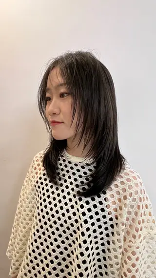 セミロング カラー 堀江/心斎橋/西大橋 四ツ橋【Vers】のヘアスタイル