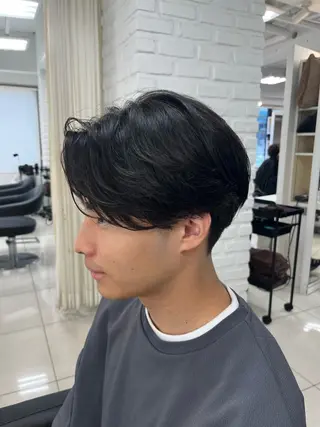 ショート パーマ メンズ 【センターパート/ マッシュ】ryokaのヘアスタイル