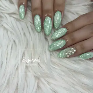 ネイル S♡JEWEL所属・S. JEWELのネイルデザイン