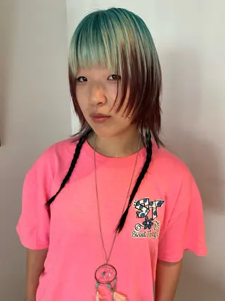 セミロング カラー ヘアアレンジ 🎀オイダイラ モモカ🎀のヘアスタイル