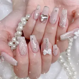 ネイル Amee Nailsalonのネイルデザイン