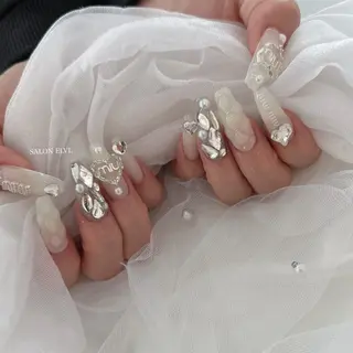 ネイル SALON ELVI.所属・SALON ELVI.のネイルデザイン