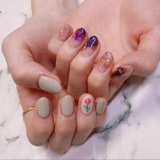 ロング カラー ネイル Q Free nailsのネイルデザイン