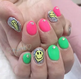 ネイル まるみ ♡のネイルデザイン