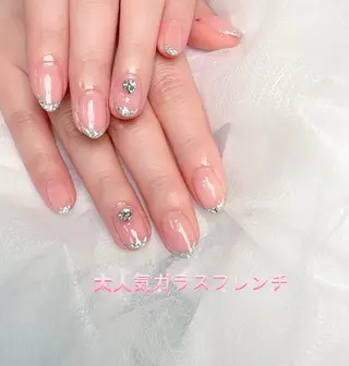 ネイル pink ladyサロン所属・べ にのネイルデザイン