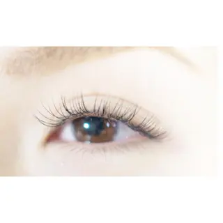マツエク・マツパ eyelashsalon Lani (ラニ)所属・Lani Erikaのマツエク・マツパデザイン