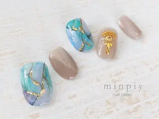 ネイル 𖡼 yumenoのネイルデザイン