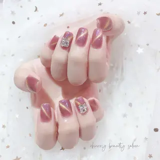 ネイル SAKURA 🍒のネイルデザイン
