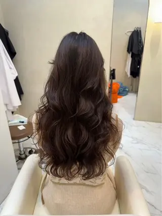 ロング Armony /アシバのヘアスタイル