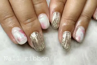 ネイル ネイルリボン 受付スタッフのネイルデザイン