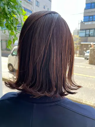 ミディアム カラー 坂田 優子のヘアスタイル