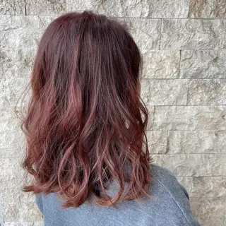 ミディアム カラー vaselines hair and more所属・大久保 奈美のヘアスタイル