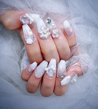 ネイル She   Nail所属・ISA_ BELLAのネイルデザイン