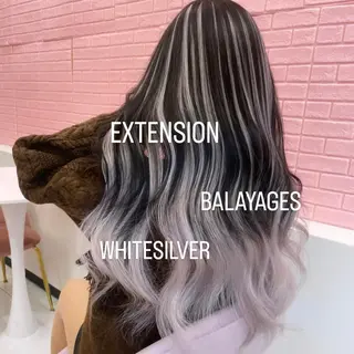 ロング カラー エクステ🩵ブリーチ 韓国ヘア🩵KAEのヘアスタイル