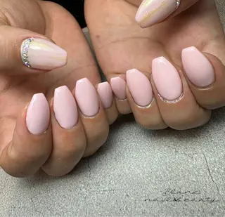 ネイル Blanc ブランのネイルデザイン