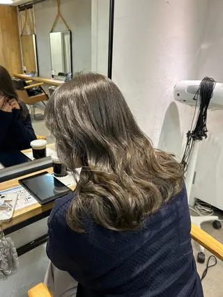 ミディアム カラー じゅわっと暖色カラー 🍊Moemiのヘアスタイル