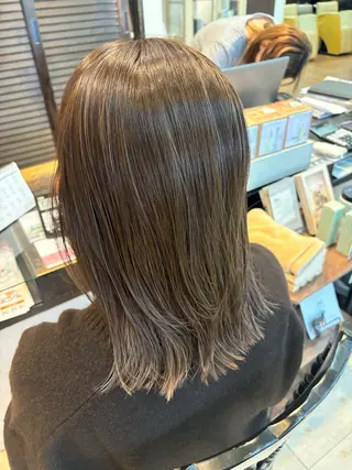 ミディアム ルプラボウ／艶カラー ／髪質改善／アサミのヘアスタイル