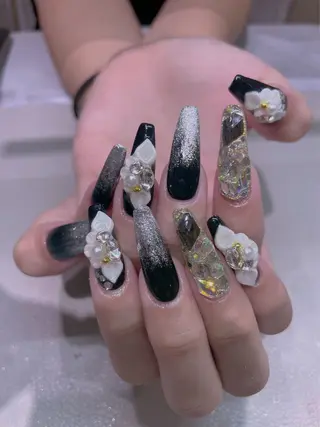 ネイル エムズ ハヤシのネイルデザイン