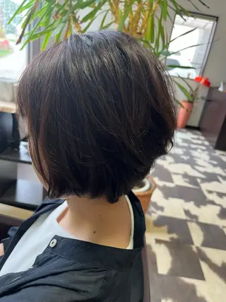 ショート シャイニング所属・吉野 理絵のヘアスタイル