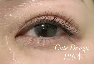 マツエク・マツパ 唐澤 千尋のヘアスタイル