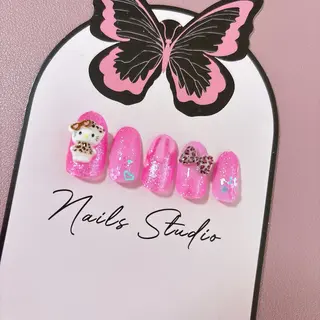 ネイル MignonReve所属・MignonReve 🎀Sayaのネイルデザイン