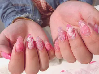 ネイル salon de Tiaraのネイルデザイン