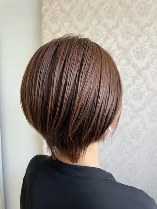 ショート ヒヨシ ルナのヘアスタイル