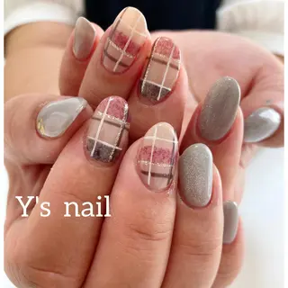 ネイル 手書きが得意🖌️ Y’s  nailのネイルデザイン